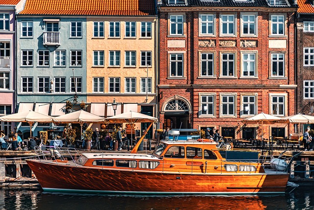 Aarhus Urban Hideaway with Danish Clarity and Harbor Nearness